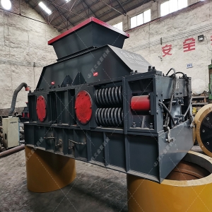 1200x800型制砂設備 大型對輥制砂機發貨圖片